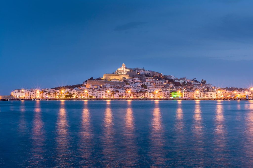 Dove si trova Ibiza
