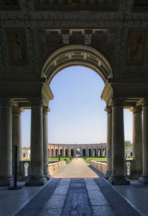 Dove si trova Mantova