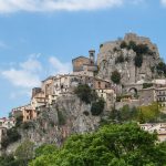Fiume Pescara: Tesoro Nascosto della Natura Abruzzese