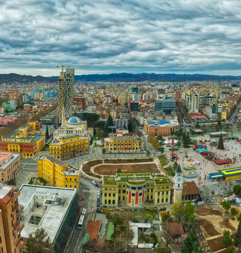 Dove si trova Tirana