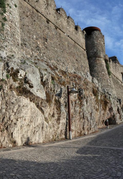 Dove si trova il Castello di Limatola