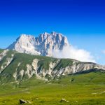 Dove si Trova Rocchetta Mattei: Scopri il Castello delle Meraviglie Nascosto nell’Appennino!