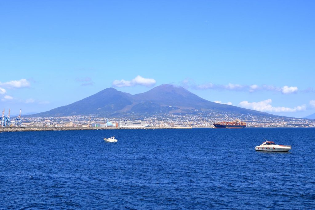 Dove si trova il Vesuvio